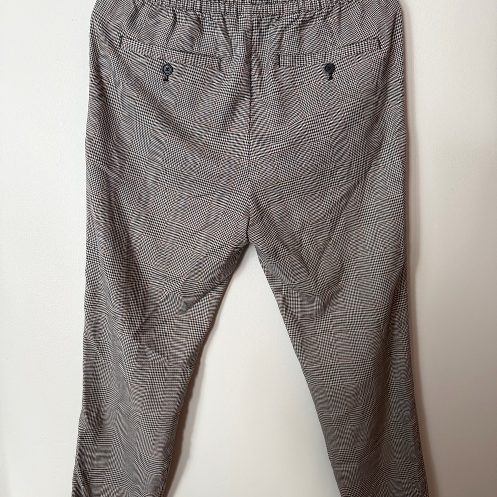 Gray Plaid Drawstring Men’s Pants - Picture 5 of 6